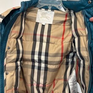 Burberry Children coat size 8Y